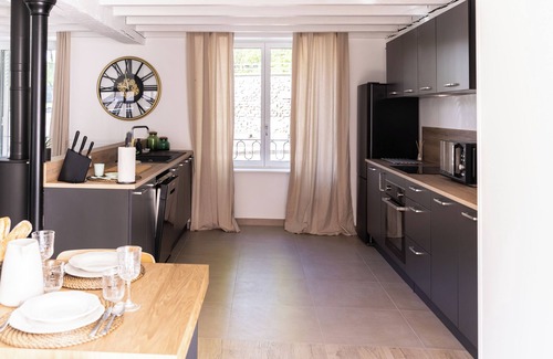 Marly-le-Roi House | Les Maisons de L'abreuvoir Côté Parc Marly-le-roi
