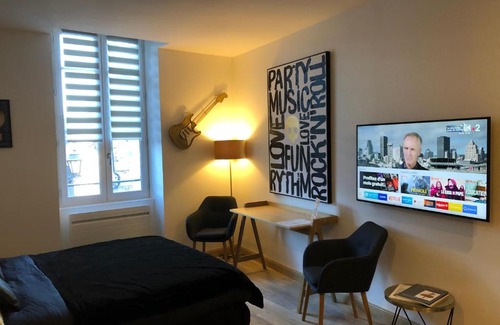 Terrasson-la-Villedieu Apartment | Les Maisons du Périgord" Coté Malpas"