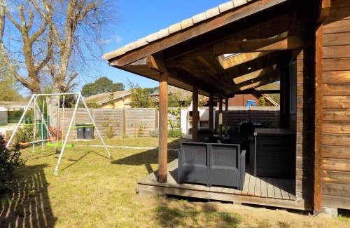 Les Mathes Villa | Les Mathes La Palmyre - MAISON CABANE des TRAPPEURS - PROCHE COMMERCES