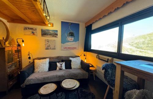 Les Menuires Apartment | Les Menuires centre! Chaleureux studio sur les pistes!