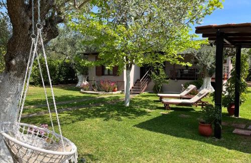 Chalcis House | Les Olives Woodhouse