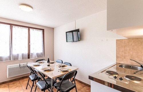 Les Boisses Apartment | Les Olympiques (Tignes 1800) by Interhome