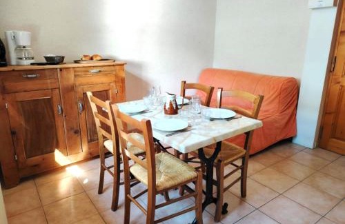 La Chapelle-en-Valgodemard Apartment | Les Oulles 19