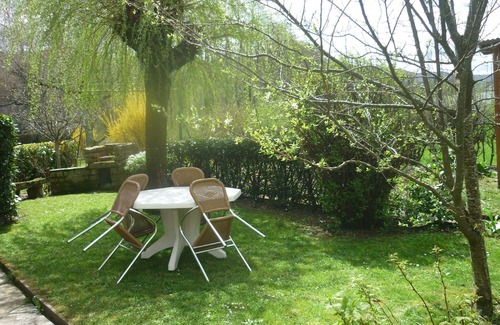 Vic-sur-Cere Apartment | les Pétunias