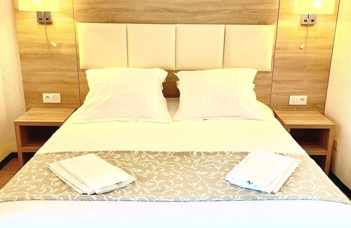 Favone Hotel | Les Pavillons du Golfe