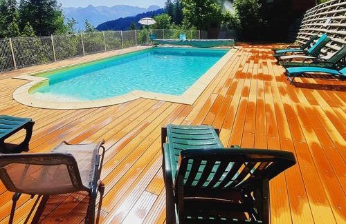 Puy-Saint-Vincent Apartment | LES PETITS ETERLOUS Appartement T3 36m2 à Puy St Vincent 1800 Alpes du sud 6 personnes parking privé couvert