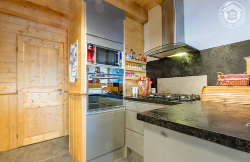 Notre-Dame-du-Pre House | LES Skieurs - Notre-dame-du-pre