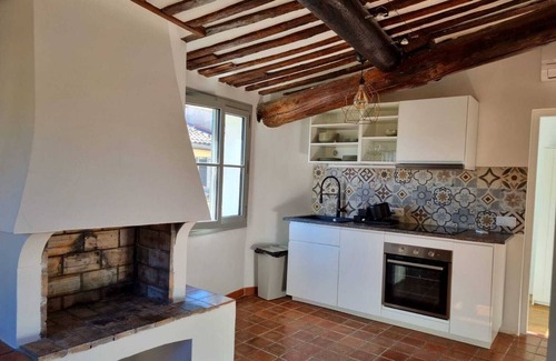 Couronne Urbaine Apartment | Les Toits de Mignet - Climatisation - Centre Historique - Charme Aixois - Wifi