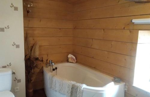 La Bernardiere Bed & Breakfast | Les Tournesols
