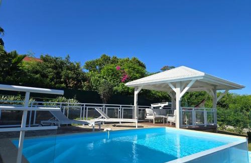 Saint-Francois Villa | Les villas "Fenêtres Sur Plage" - Villas Créoles de charme , vue exceptionnelle face mer et plage & piscines privées à débordement