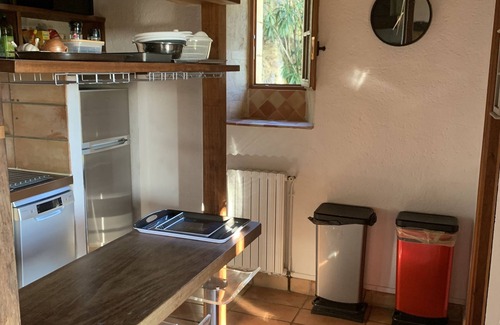 Bezenac House | Les Volets Rouges, charming house with view and private pool, near Sarlat.