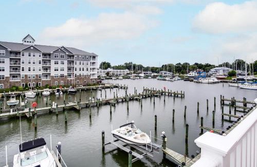 Cambridge House | Less Than 1 Mi to Dtwn Waterfront Townhome in Cambridge!