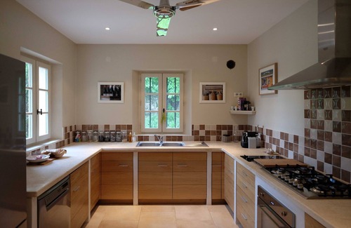 Uzes Villa | Less than 10 min. walk from the center of Uzes, luxurious villa with heated pool