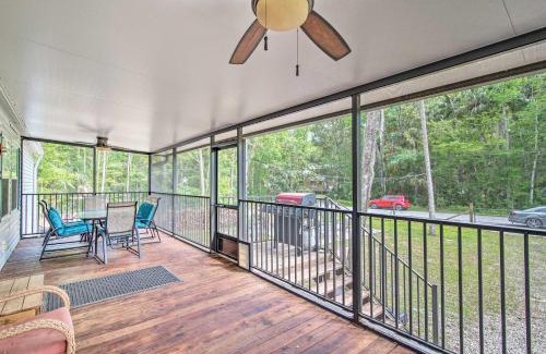 Homosassa House | Less Than 2 Mi to River Home with Fire Pit in Homosassa