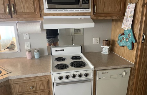 Hiawassee House | Less than 20 miles from Helen & the GA MT Fairgrounds-nThe Cozy Mountain Retreat
