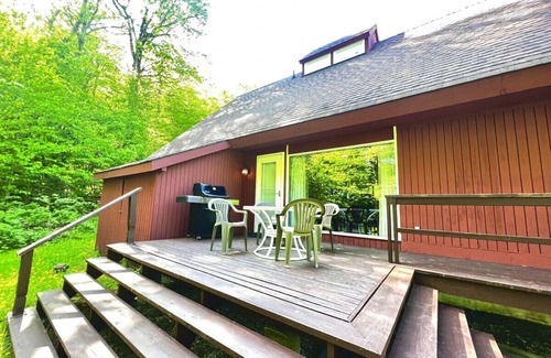 Stratton and Bromley Ski Areas House | Less the 1 mile to Bromley!
