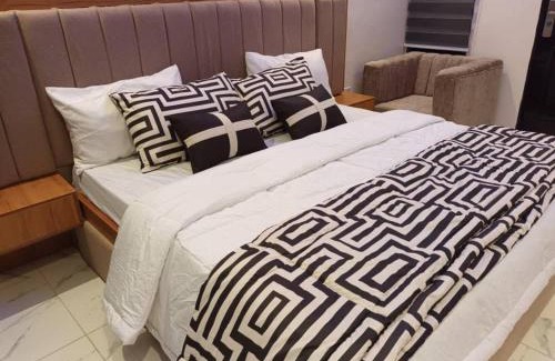 Ojokoro Apartment | Less2More Luxury Suites