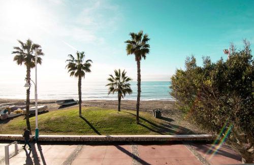 Playas del Palo Apartment | Letmalaga Cremades Beach