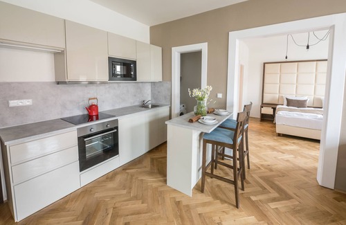 Prague 7 Hotel | Letna Garden Suites