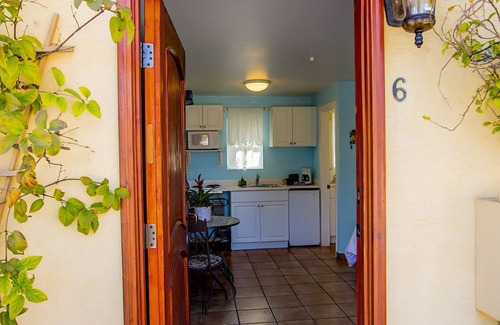 Leucadia Hotel | Leucadia Beach Inn