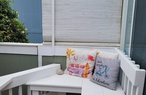 Leucadia Cottage | Leucadia Charming Beach Cottage, 2 blocks to the beach & great outdoor space!