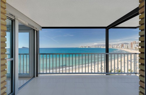 Benidorm Apartment | Levante Sunset Front line apartment Almadraba (R020)