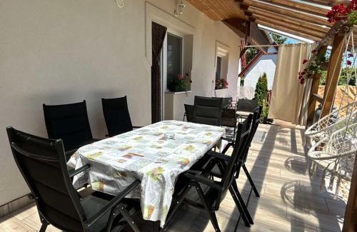 Balatonfoldvar House | Levendula Vendégház