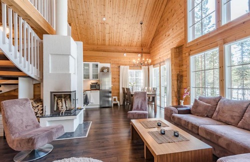Sirkka Ski Chalet | Levillas Stanssikuja 1