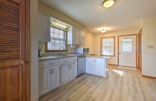 Open Gates House | Lexington Home ~ 2 Mi to University of Kentucky!