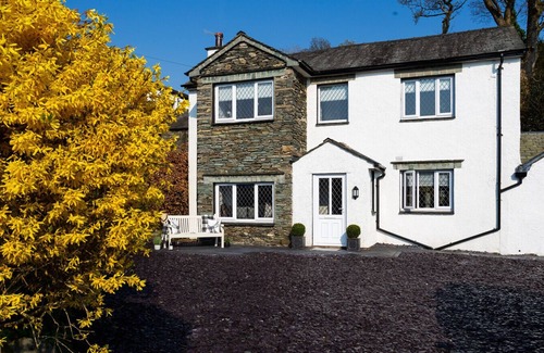 Bowness-on-Windermere Cottage | Lexington House