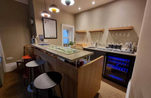 Menai Bridge House | Leyburn Lodge offers the perfect retreat for those seeking peace and comfort. The ideal base for exploring the natural beauty of the countryside.