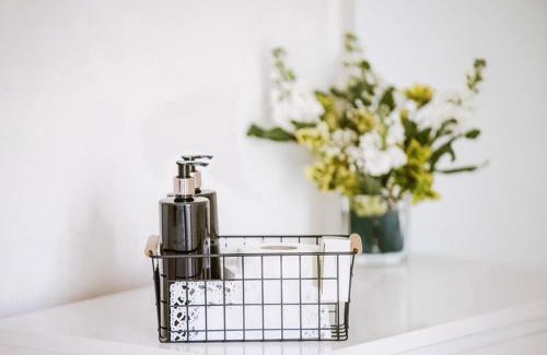 New Forest District Bed & Breakfast | Leygreen Farmhouse B&B