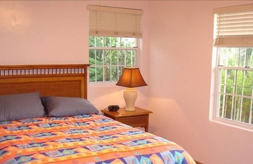 Bolongo Bay Apartment | LG 1 Bdrm Apt with access to Resort across the street