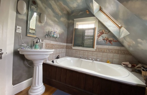 Loveitts Field House | Lg. Arts and Crafts, Willard Beach, Dana Cove, 2 BD, 2Bath, Stone FP,