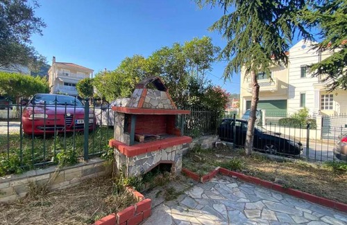 Nea Iraklitsa House | LIA's VILLA
