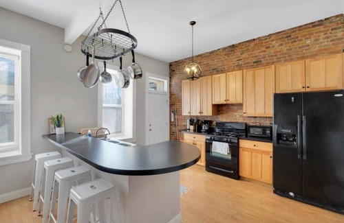 Phoenix Hill House | Liberty Belle - 3BR/1.5BA Sleeps 6 Near NULU