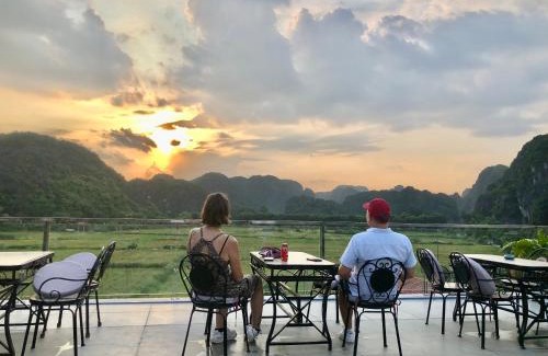 Hoa Lu Hotel | Liberty Hall Tam Coc Hotel & Villa