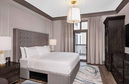 Ansonborough Resort | Liberty Place Charleston, Studio Plus: Experience Charleston’s Charm In Style