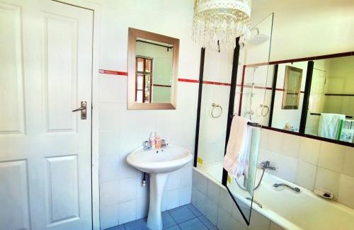 Greater Johannesburg Metropolitan Area Bed & Breakfast | Libra Lodge & Spa - Randburg, Johannesburg