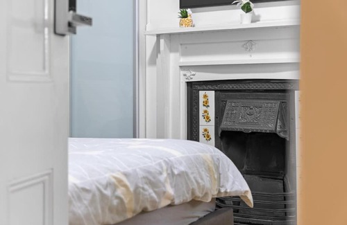 Lidcombe House | Lidcombe Boutique Guest House near Berala Station