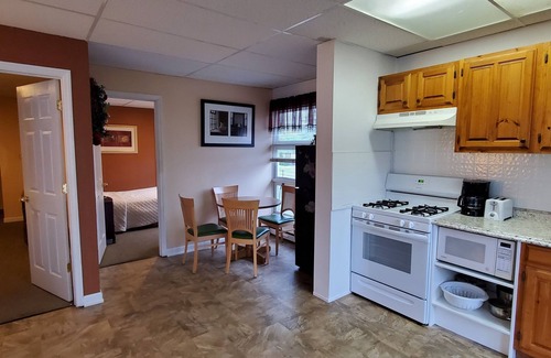 Lake George Hotel | Lido Motel Lake George