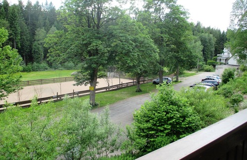 Weissenstadt Apartment | Liebevoll eingerichtete Ferienwohnnung im 1. Stock