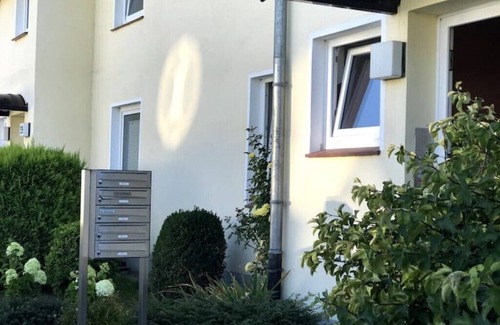 Grunhof Apartment | Liebevoll Eingerichtete Ferienwohnung vor den Toren Hamburgs