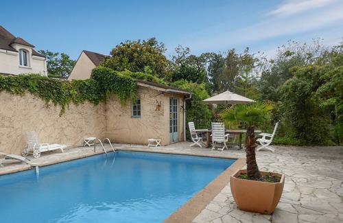 Cachan House | Lieu de Séjour Prestigieux