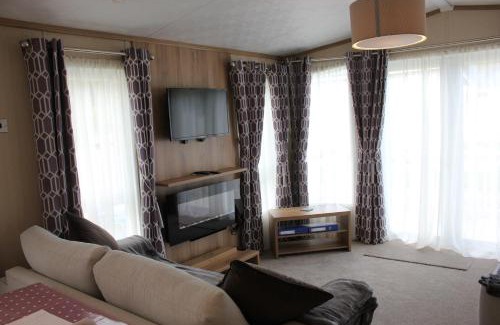 St Austell House | Life Begins @ 40 Sun Valley Park