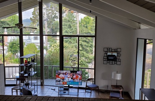 Highlands-Baywood Park House | life house