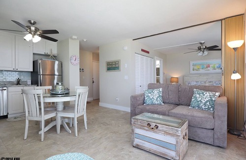 South Island Condo | LIFE IS BETTER AT THE BEACH! ESTERO BEACH & TENNIS CLUB 603B!