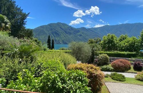 Tremezzo Apartment | Life is Good - Front Lake Apartment in Villa