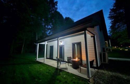 Brevard House | Life's Good Retreat Bear Cottage