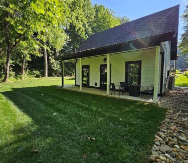 Brevard House | Life's Good Retreat Bear Cottage